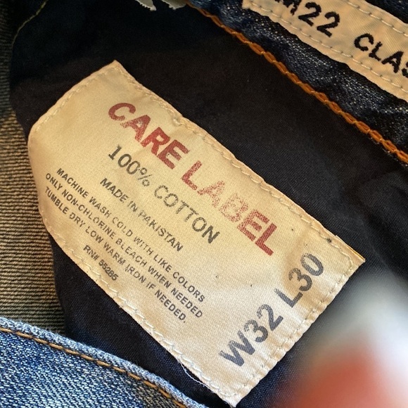 X2 mens jeans; size 32x30 - Picture 4 of 5